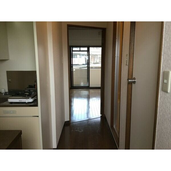 その他部屋・スペース　掲載写真は同型モデルを掲載しており実際のお部屋と仕様等が異な