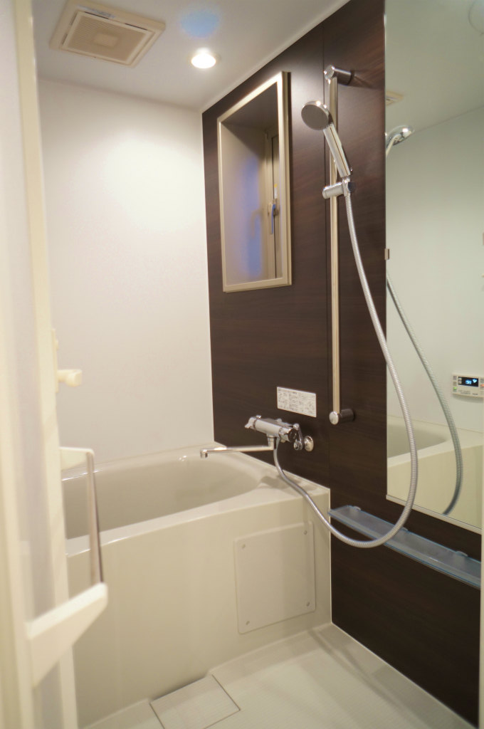 バス・シャワールーム　日々の疲れを癒すお風呂付です