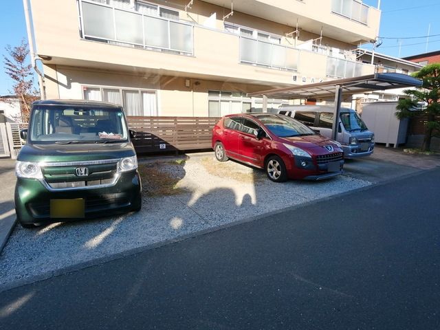 駐車場　★お部屋探しはタウンハウジング稲田堤店まで★