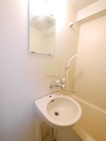 洗面設備　スカイコート文京小石川（参考画像）