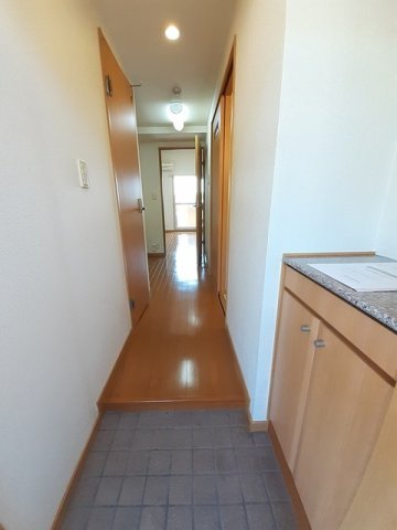 玄関　ゆったりとした玄関です