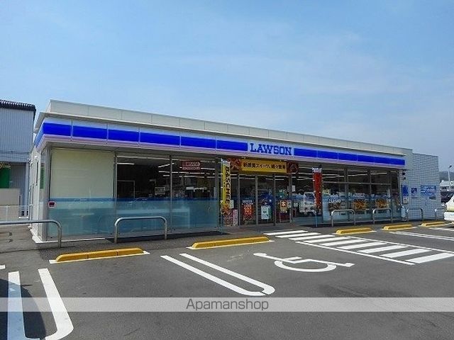 コンビニ　ローソン上加茂店（コンビニ）まで160m