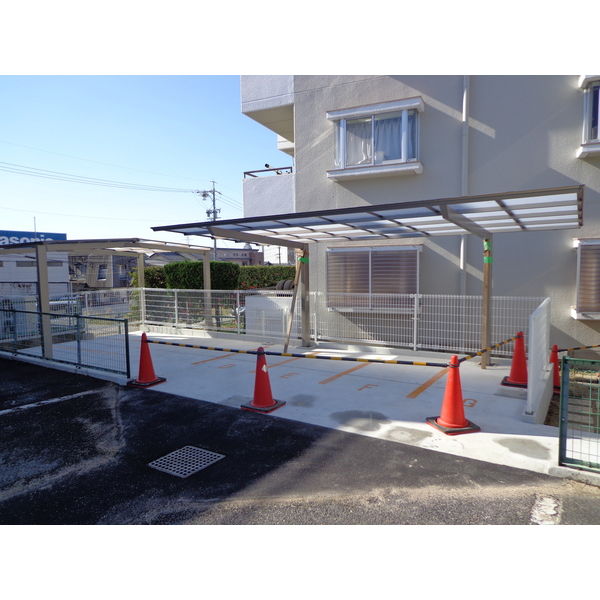 その他共有部分　バイク置場※2，160円/月(税込)