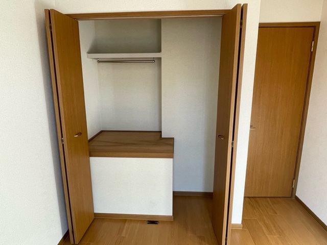 収納　※間取り反転の場合あり。間取り・内観に関しては現況優先。