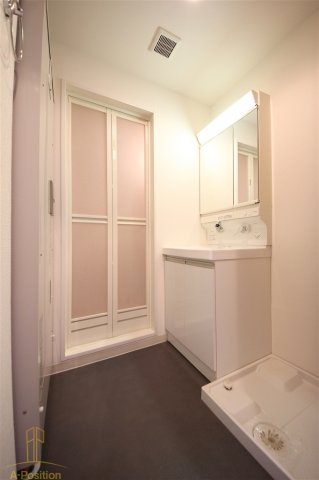 洗面設備　PARK Hills北堀江la moda