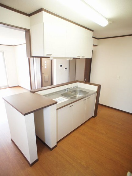 キッチン　オープンキッチンで開放感があります♪♪