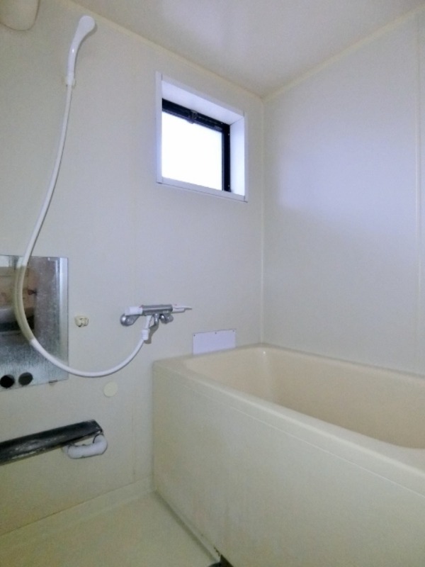 バス・シャワールーム　図面と現状に相違がある場合には現状を優先