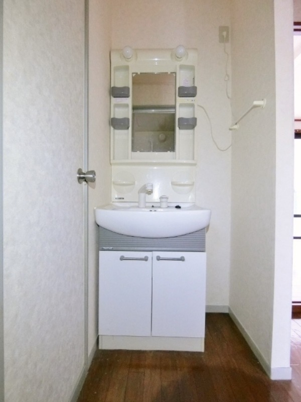 洗面設備　図面と現状に相違がある場合には現状を優先