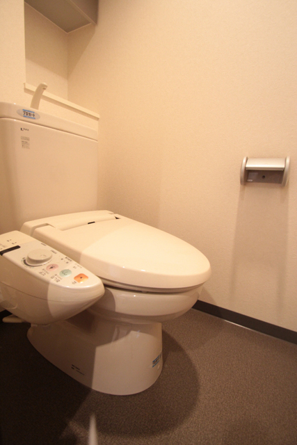 トイレ　※別室の参考写真です