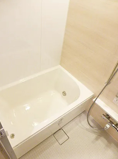 バス・シャワールーム　※別部屋の参考写真です。