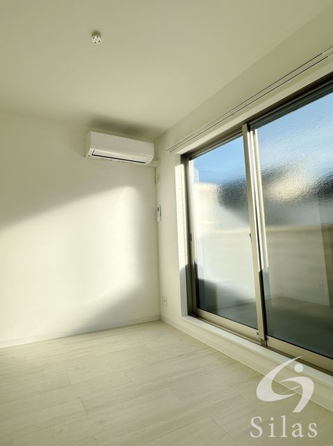 居室・リビング　同仕様