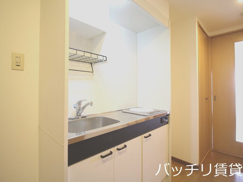 キッチン　同型タイプのため現状優先