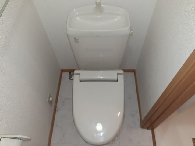 トイレ　シンプルで使いやすいトイレです