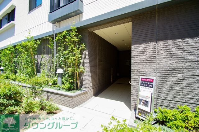 エントランス　★タウンハウジング取り扱い★