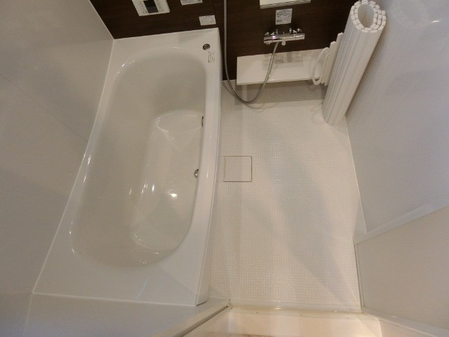 バス・シャワールーム　※同施工会社参考写真