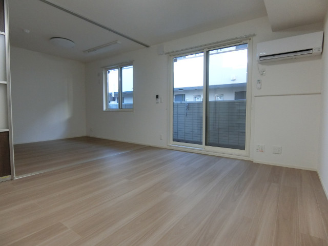 居室・リビング　※同施工会社参考写真