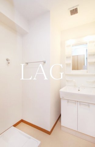 洗面設備　洗面台です。