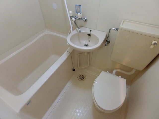 バス・シャワールーム　※別号室参考画像