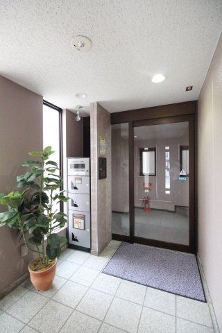 エントランス　ノベル田端　北区田端4