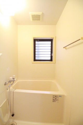 バス・シャワールーム　（同タイプ参考写真）ノベル田端　北区田端4