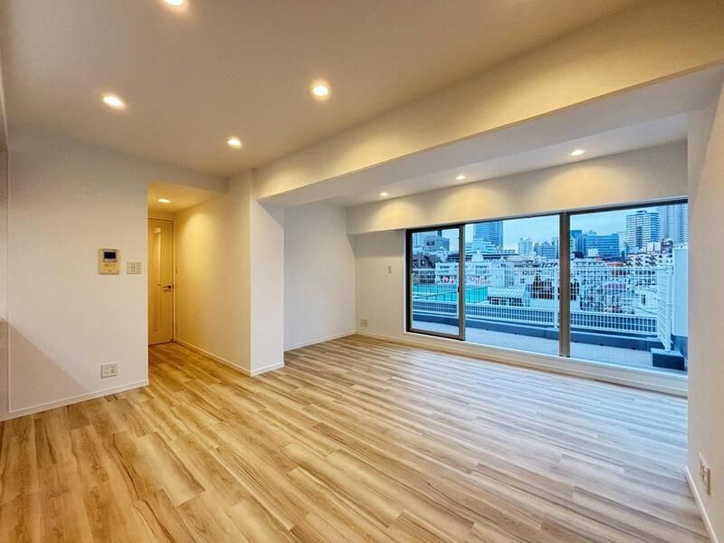 居室・リビング　■エアコン■24時間換気システム■ダウンライト