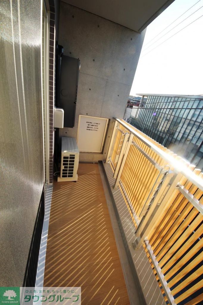 バルコニー　バルコニー