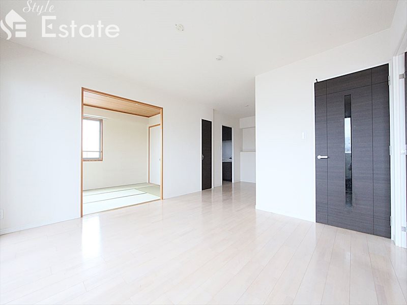 居室・リビング　内装