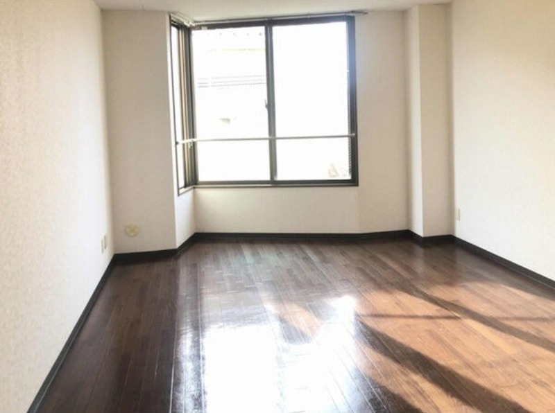 居室・リビング　図面と現状に相違がある場合には現状を優先