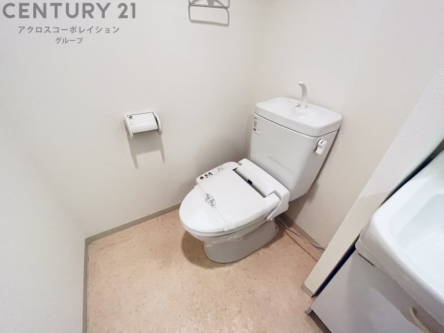 トイレ　温水洗浄便座付きでおすすめ！