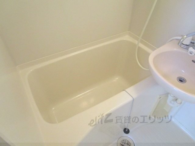 バス・シャワールーム　風呂