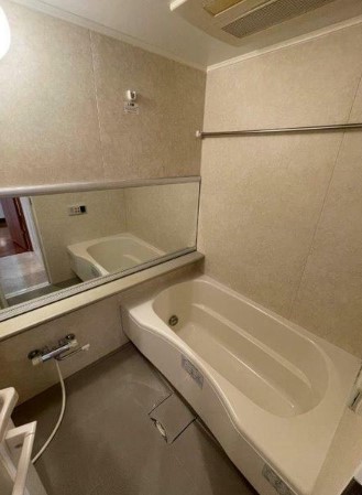 バス・シャワールーム　バス※別部屋参考写真