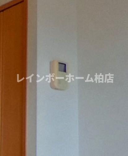 セキュリティ　TVインターホンです