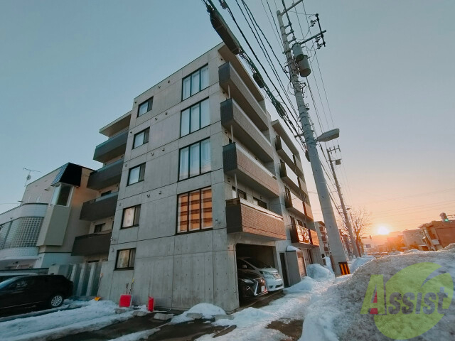 建物外観　札幌市東区北１７条東「グランラヴィーヌＮ１７」