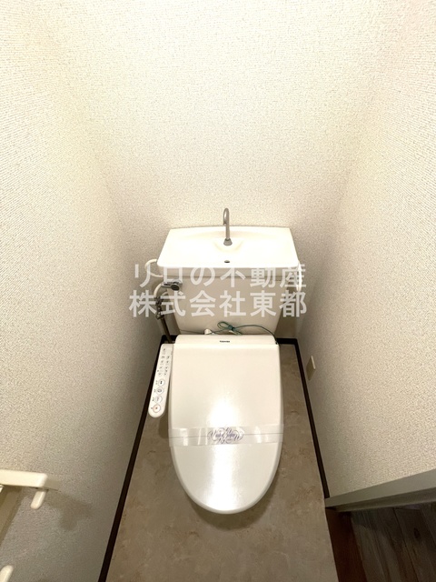 トイレ　洗浄便座付です！