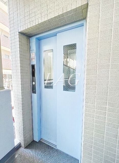その他共有部分　共用エレベーターです。
