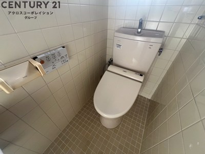 トイレ　コンパクトで使いやすいトイレです♪