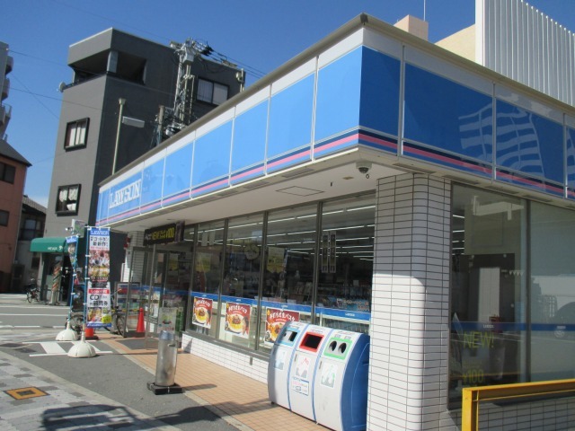 コンビニ　ローソン本庄東三丁目店（コンビニ）まで491m