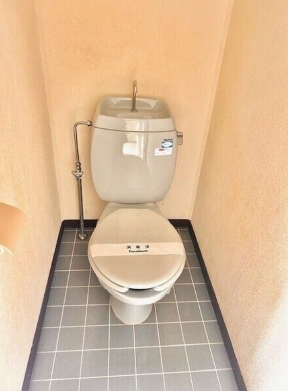 トイレ　図面と現状に相違がある場合には現状を優先
