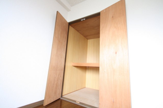 収納　※別部屋参考写真となります※