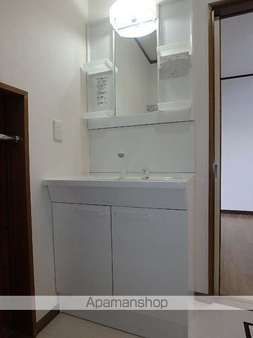 ＪＲ函館本線 滝川駅 バス乗車時間：19分 最寄りバス停で下車 徒歩3分 2階建 築43年の内装写真