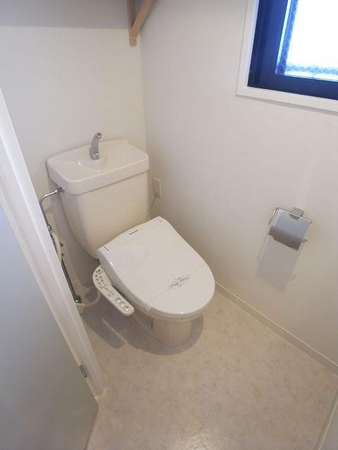 トイレ　シンプルで使いやすいトイレです