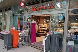 スーパー　リンコス白金ザ・スカイ店（スーパー）まで650m