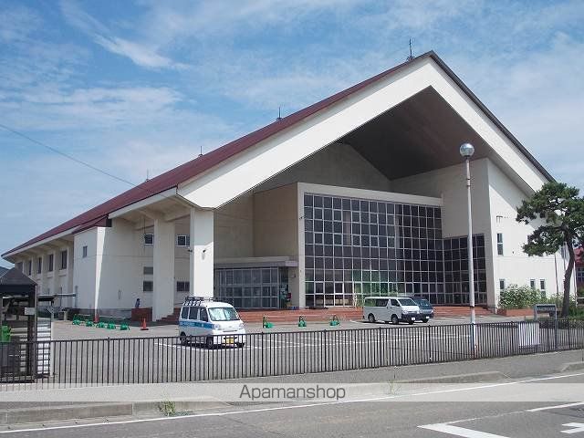 その他　黒埼地区総合体育館（その他）まで350m