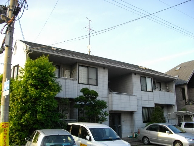 建物外観　最寄り駅まで徒歩６分の物件です！