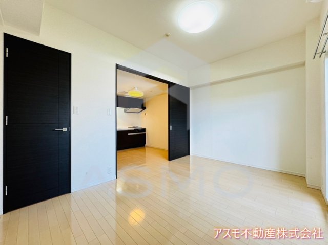 居室・リビング　同マンション別部屋　参考写真