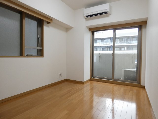 居室・リビング　居室※別部屋参考写真