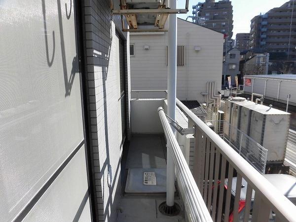 バルコニー　みずほ銀行稲城中央支店