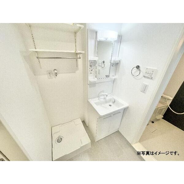 洗面設備　※参考写真