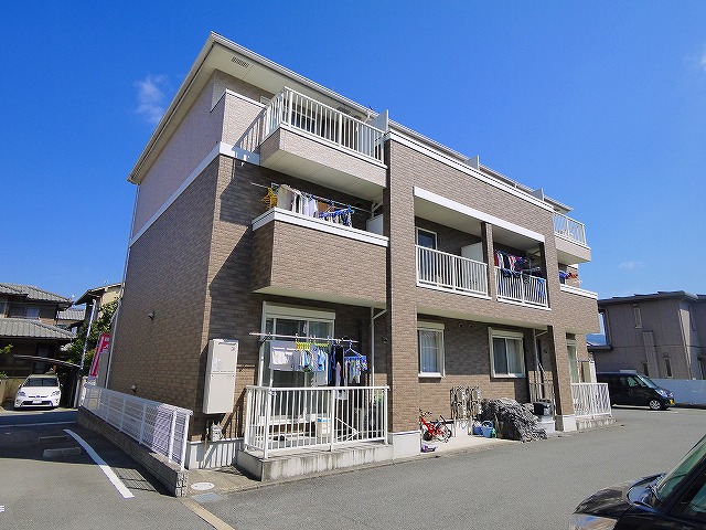建物外観　きれいな外観です