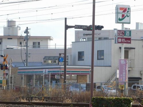 コンビニ　セブンイレブン 森合店（コンビニ）まで599m